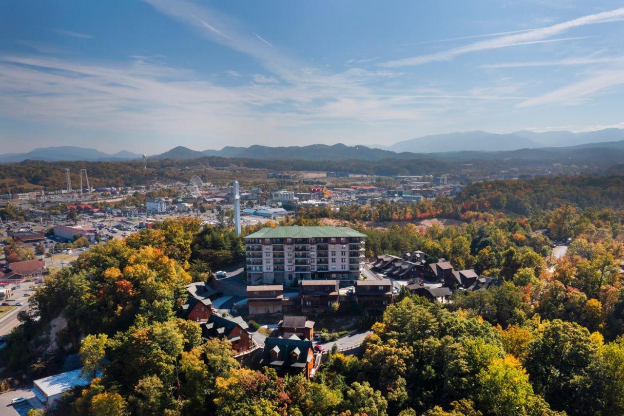 The Bear Paw Palace Mtn View And Community Pools Pigeon Forge Exterior photo